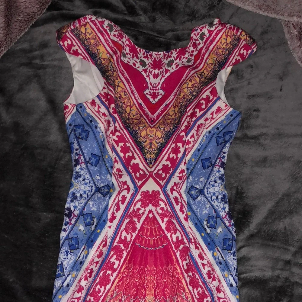 MINI DRESS... XENIA RISE OF DAWN DRESS - Picture 4 of 5